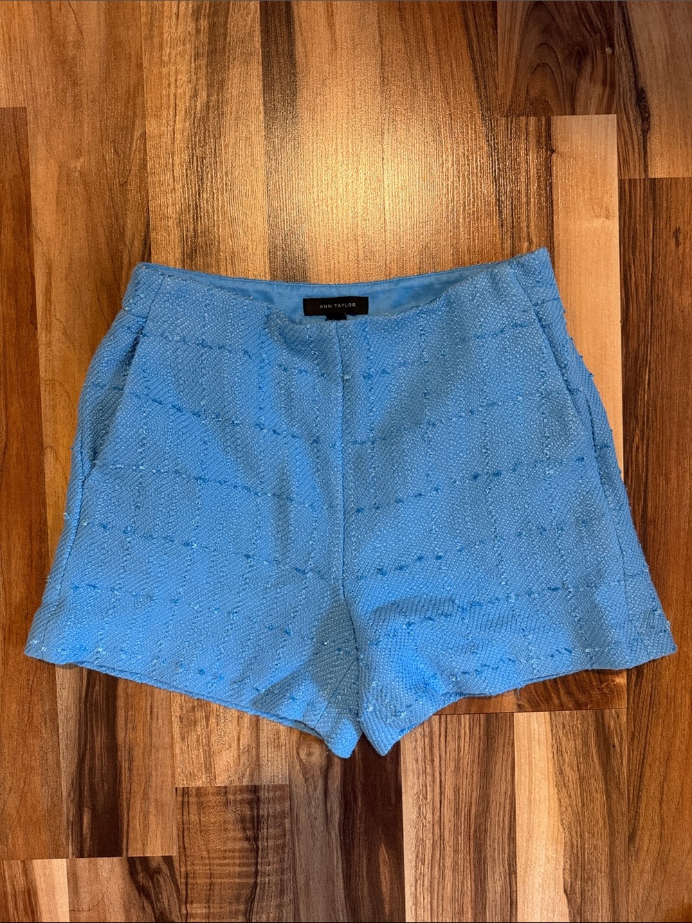 Ann Taylor Blue Textured High-Rise Women’s Shorts